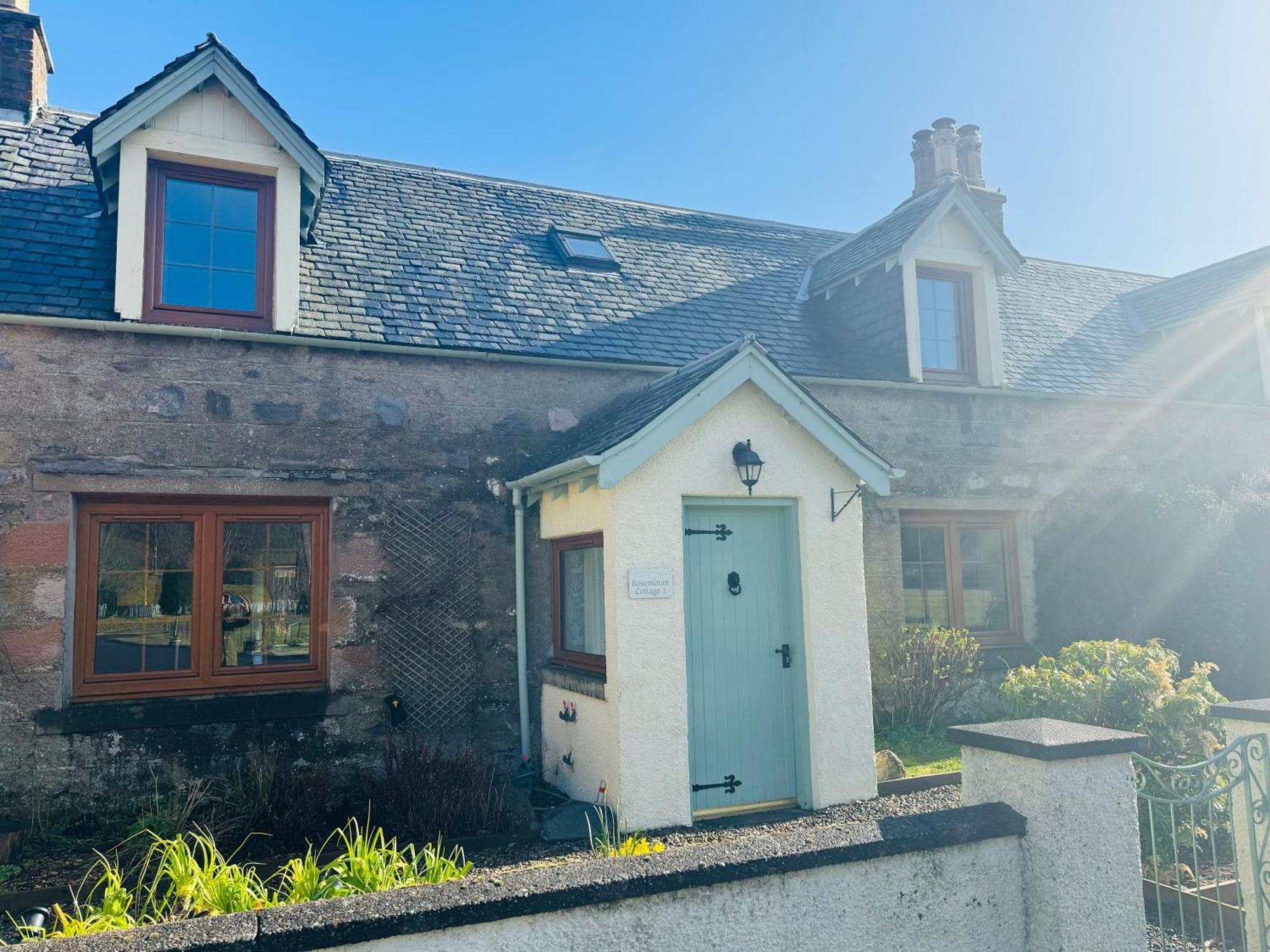 Rosemount Two - Highland Holiday home *
